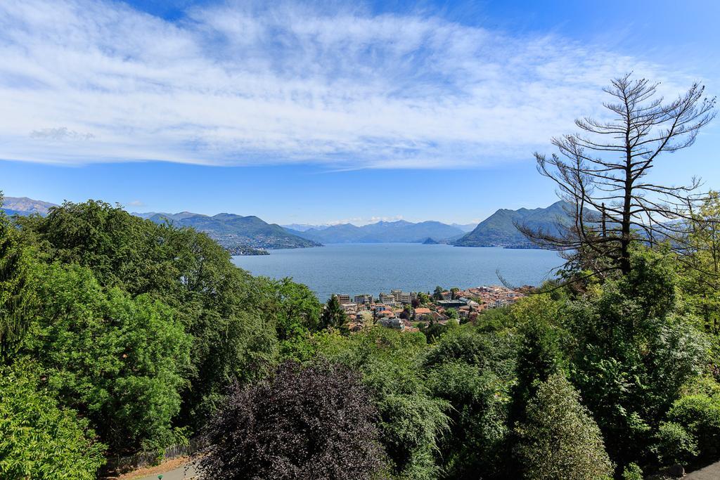 Ca' Del Bosco Apartment Stresa Exterior photo